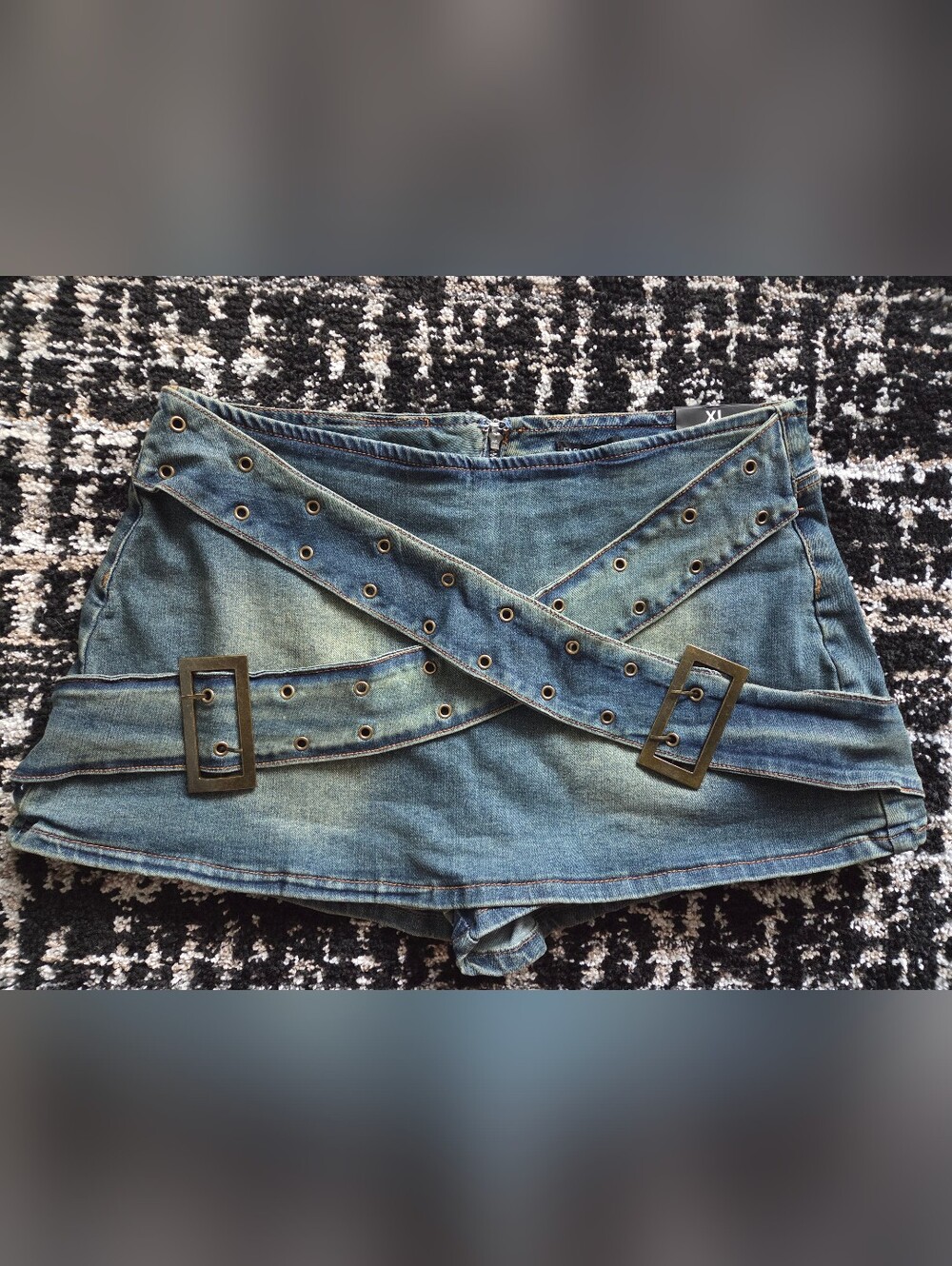 NWT Jean Denim Grommet Crisscross Waist Belt Skort Skirt - Blue